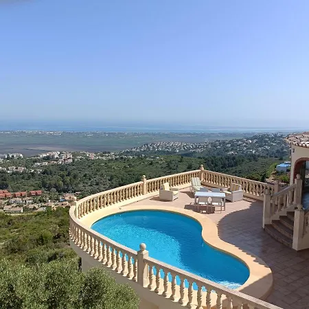 Villa Cristal